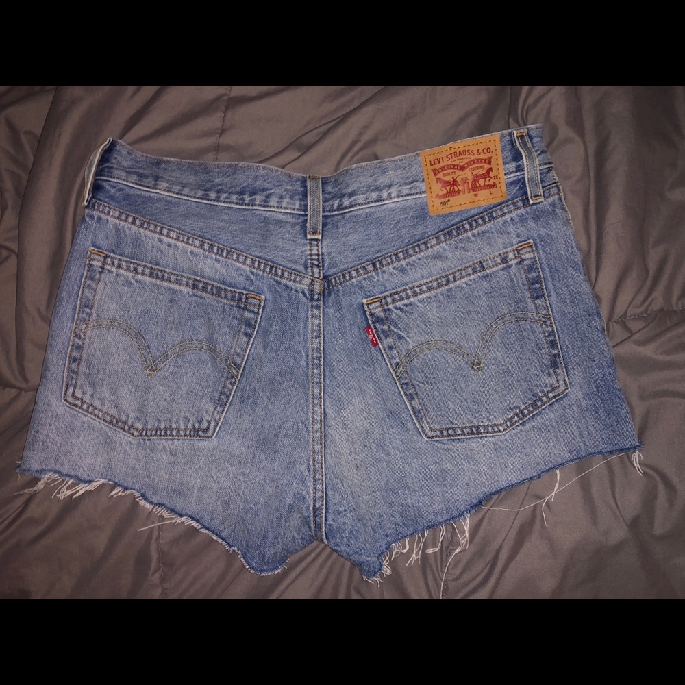 Levi Jean shorts never worn size 29